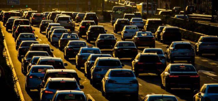 Transporte coletivo auxilia na redução de congestionamentos